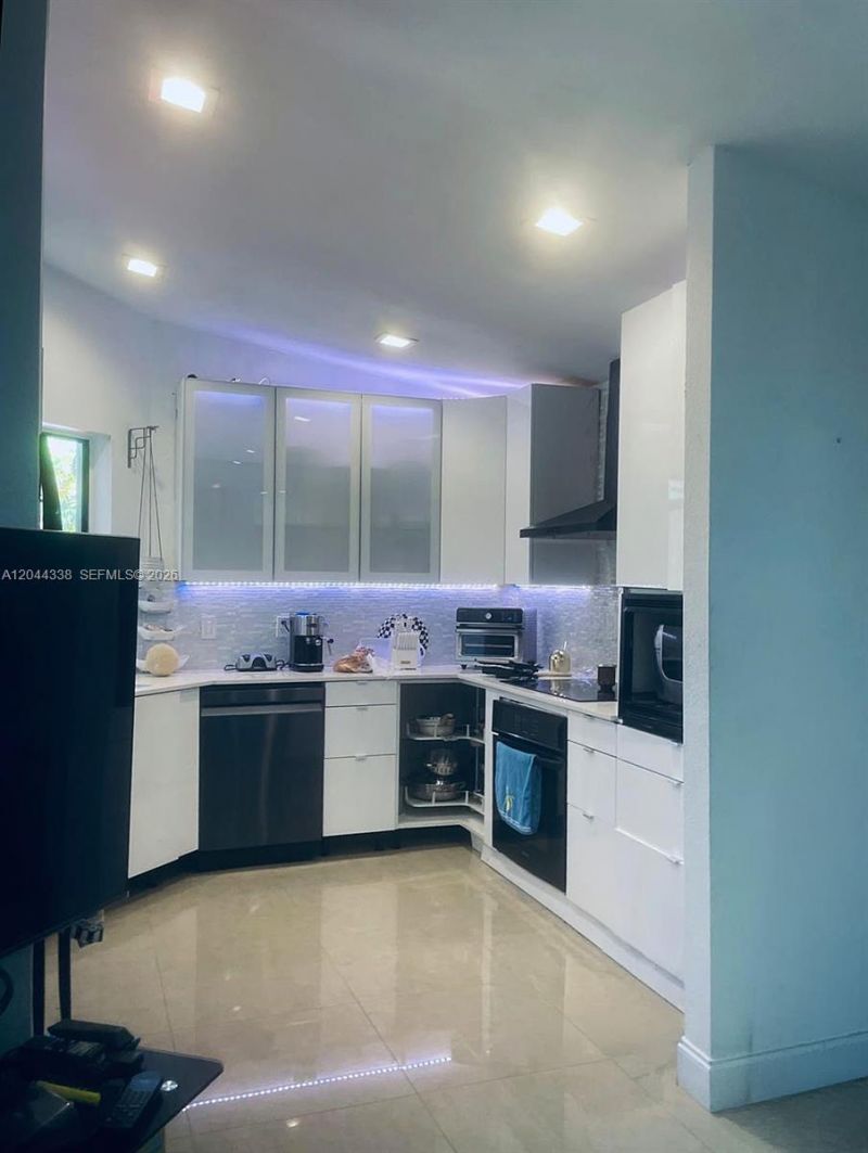 Please Call For Address, Miami, FL 33157 Photo