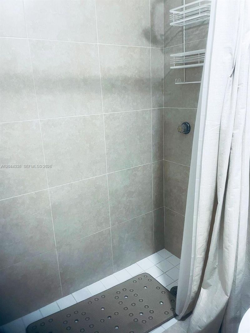 Please Call For Address, Miami, FL 33157 Photo