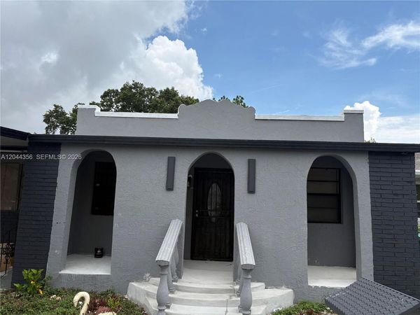 1853 NW 47th St , Miami, FL 33142
