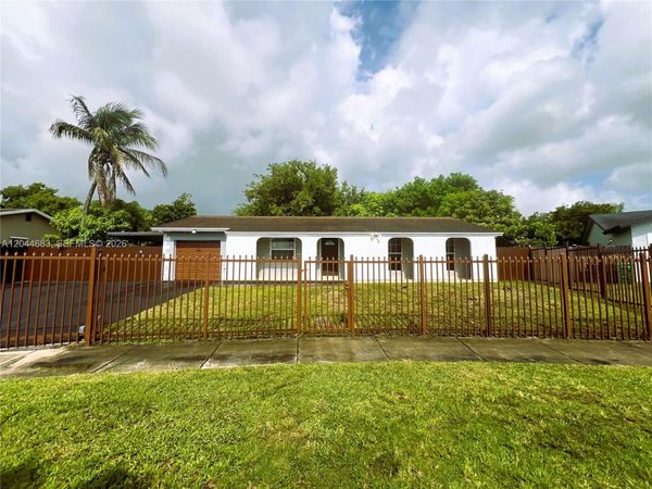 26080 SW 132nd Pl , Homestead, FL 33032
