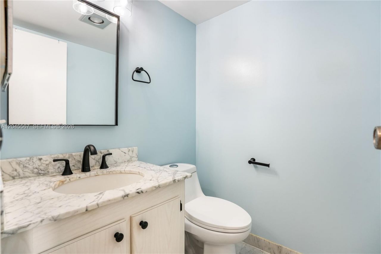 2301 S Ocean Dr, Unit 1006, Hollywood, FL 33019 Photo