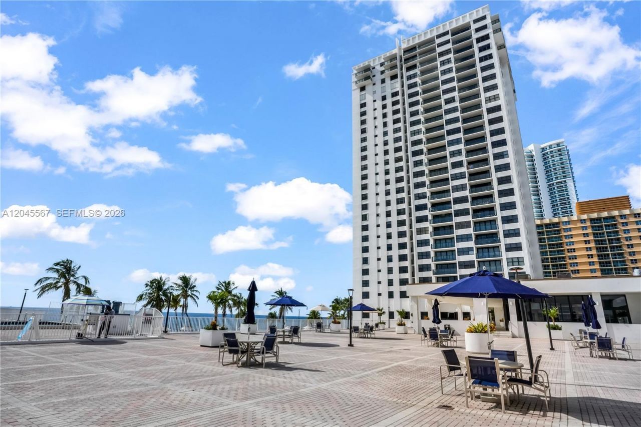 2301 S Ocean Dr, Unit 1006, Hollywood, FL 33019 Photo