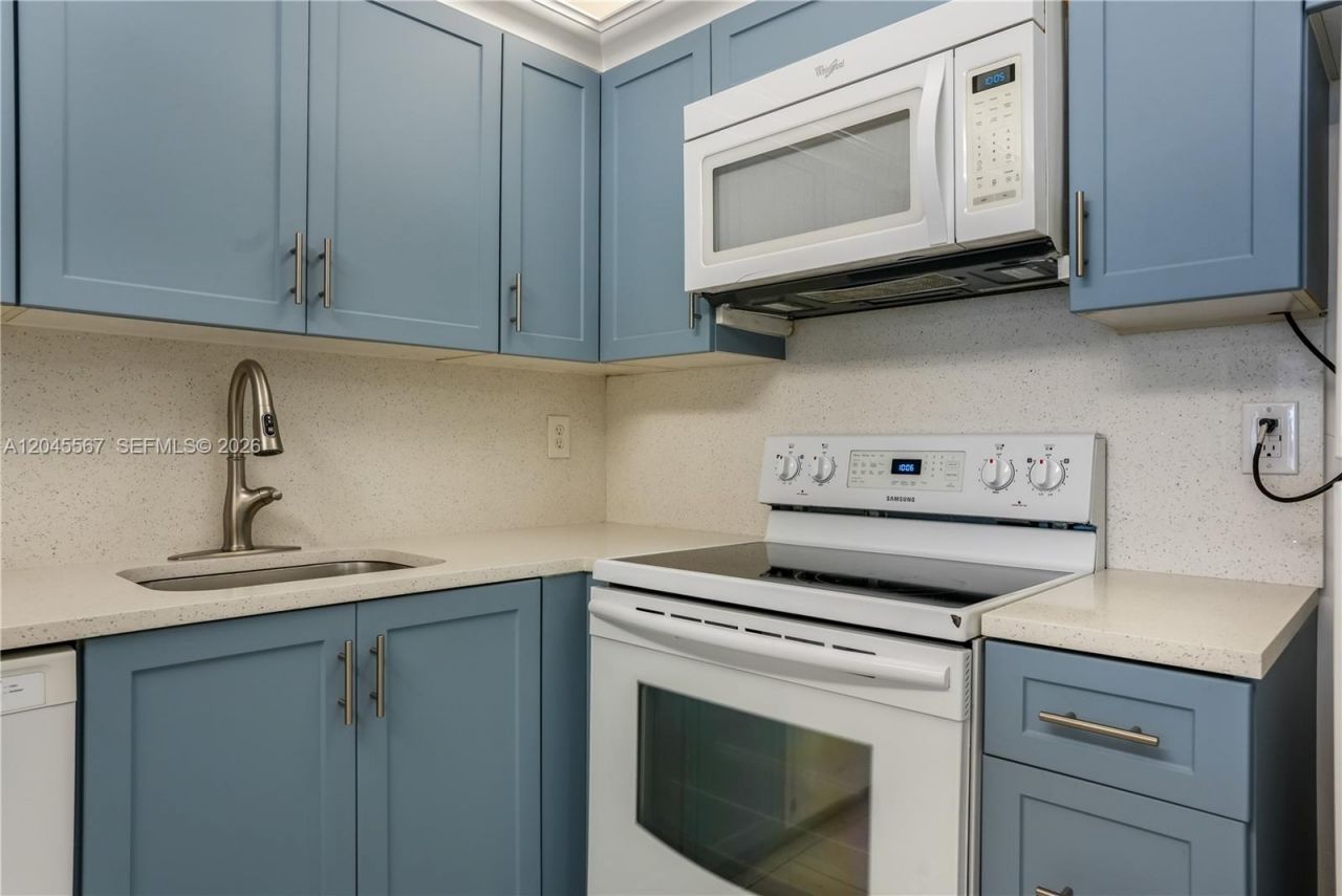 2301 S Ocean Dr, Unit 1006, Hollywood, FL 33019 Photo
