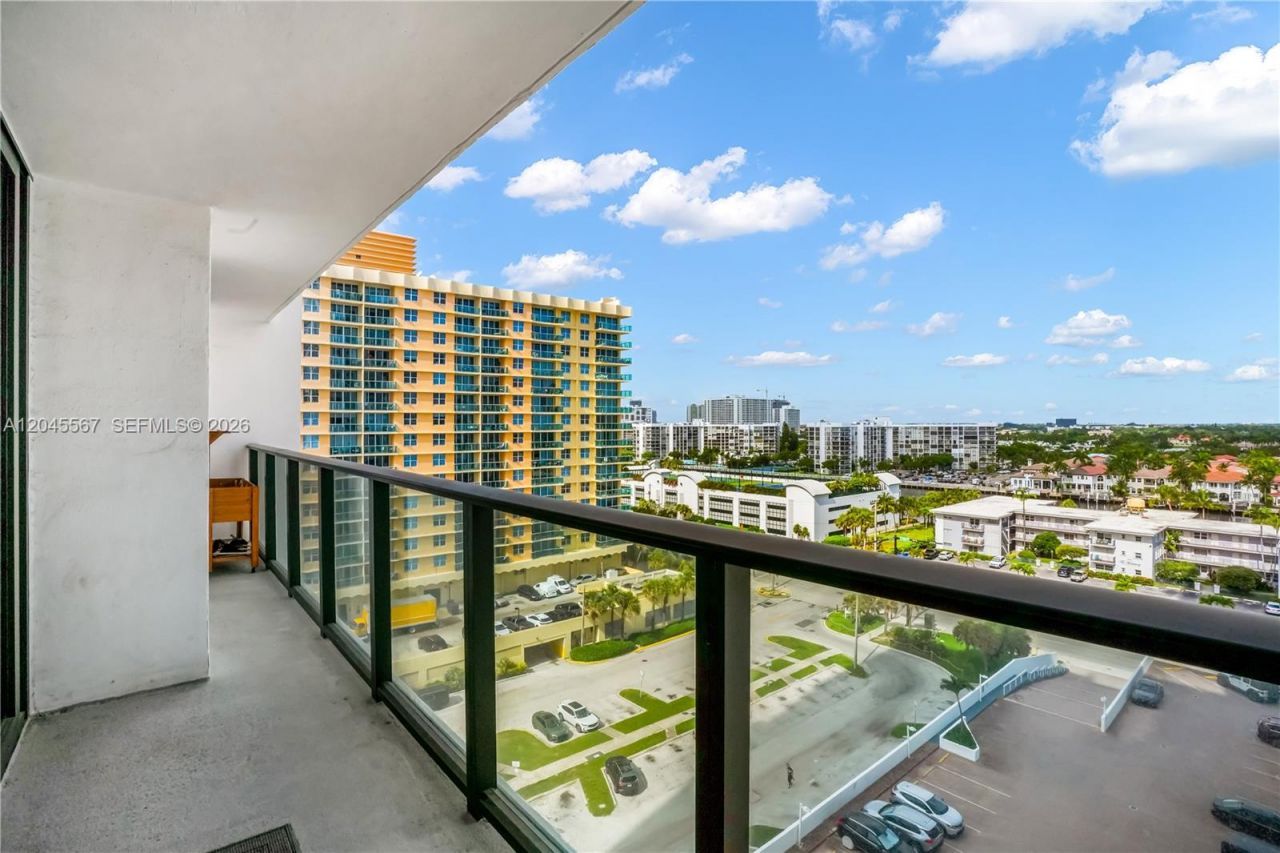 2301 S Ocean Dr, Unit 1006, Hollywood, FL 33019 Photo