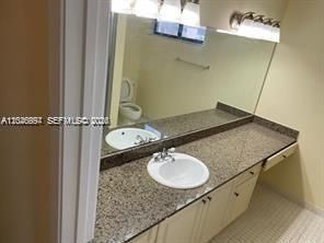 461 Ives Dairy Rd , Unit 406-2, Miami, FL 33179 Photo