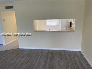 461 Ives Dairy Rd , Unit 406-2, Miami, FL 33179 Photo