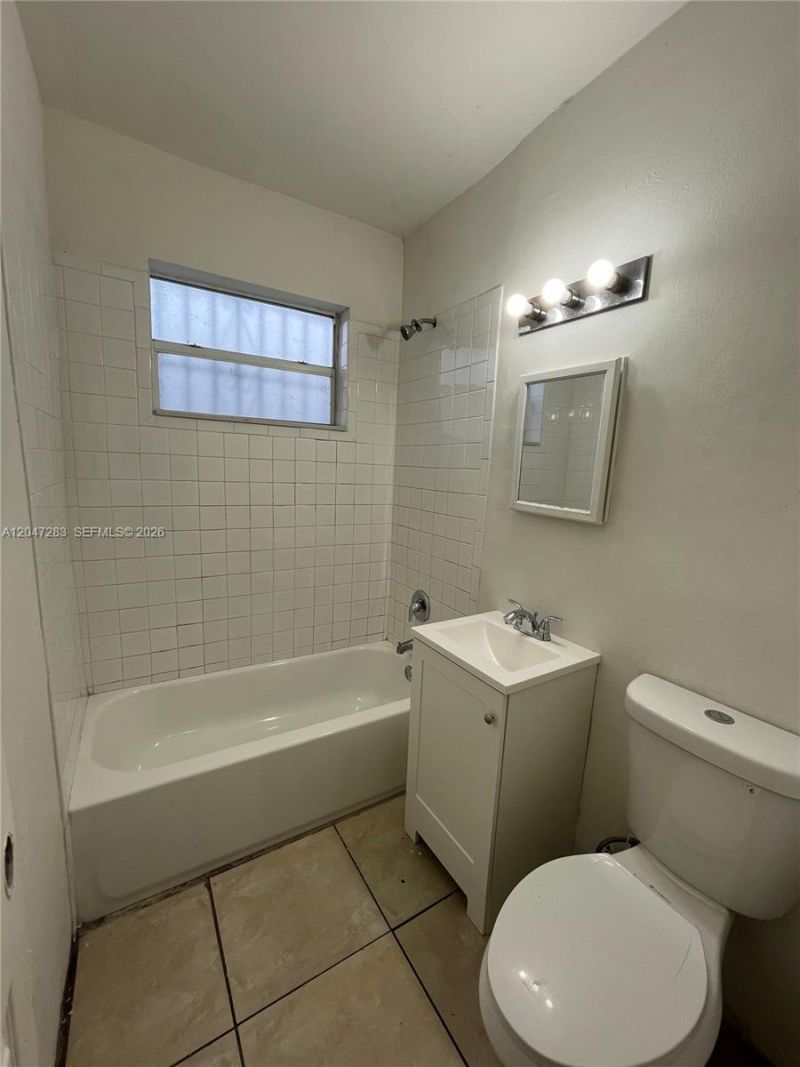 733 NW 4th Ave , Miami, FL 33136 Photo