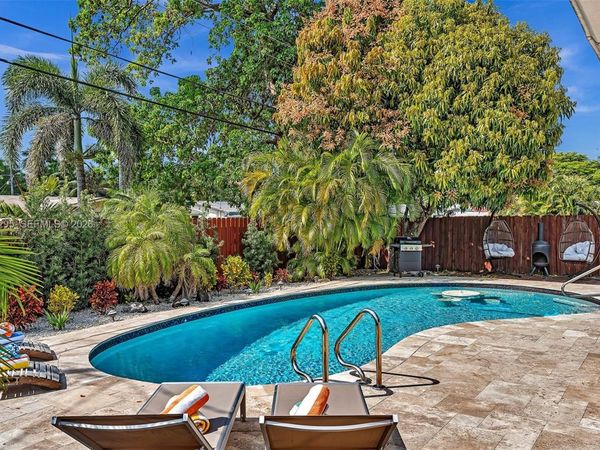 4633 SW 28th Ave, Dania Beach, FL 33312