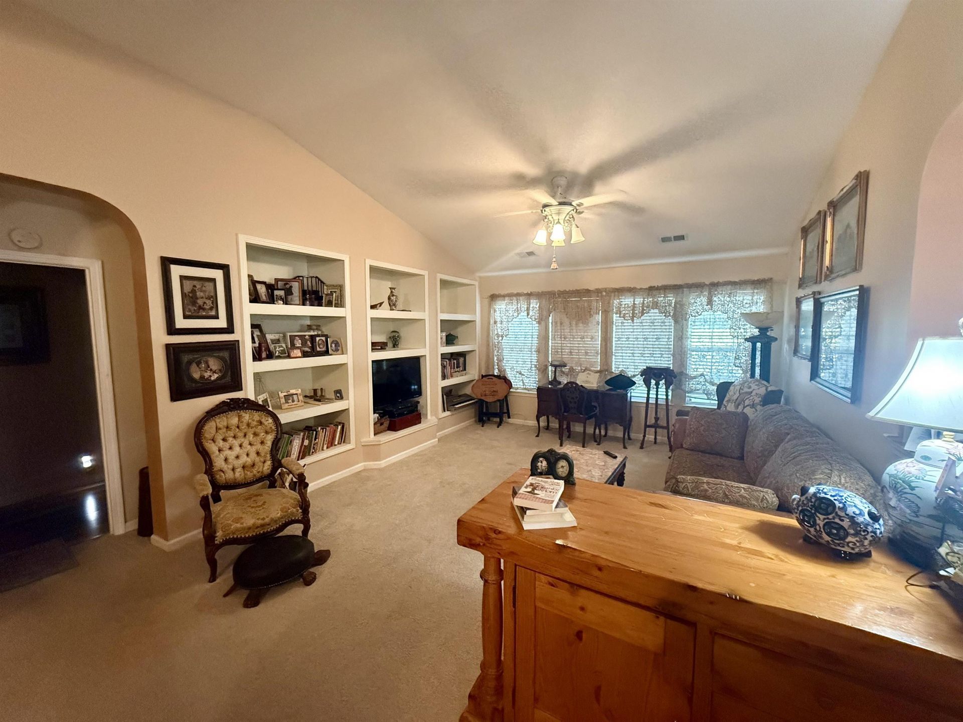 3610 Fire Ring Ct.  Photo 4
