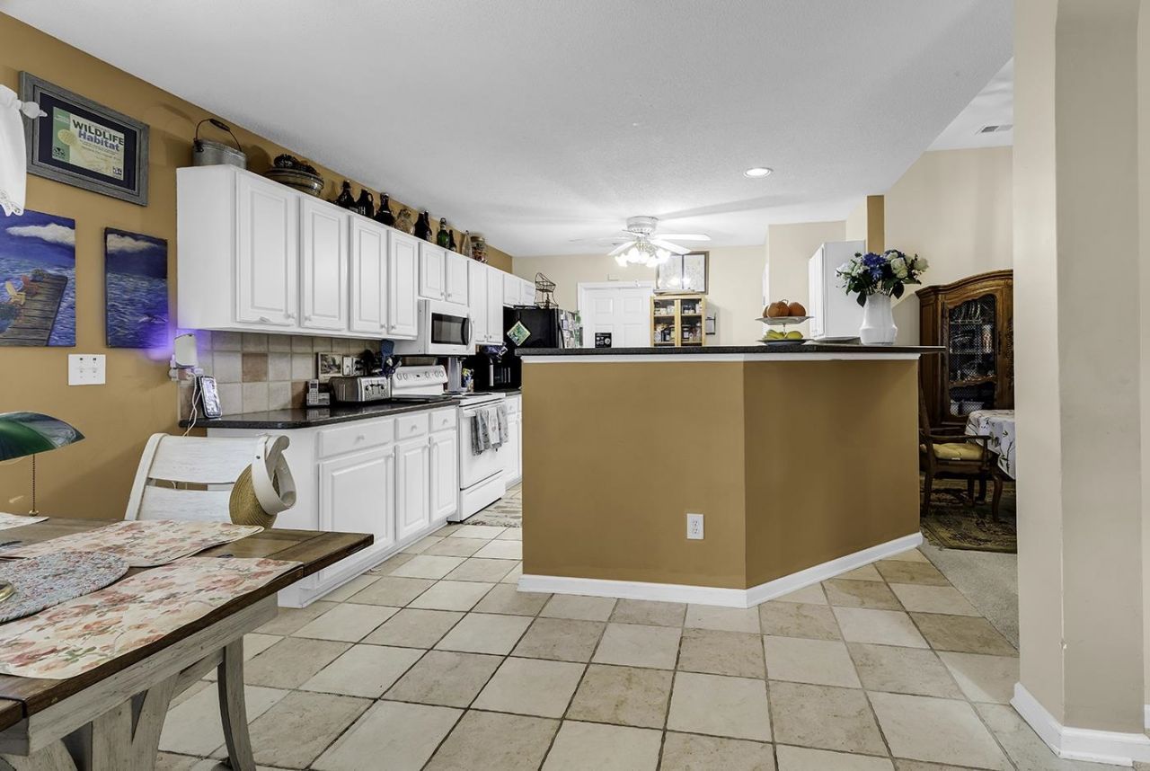 3610 Fire Ring Ct. Photo 5