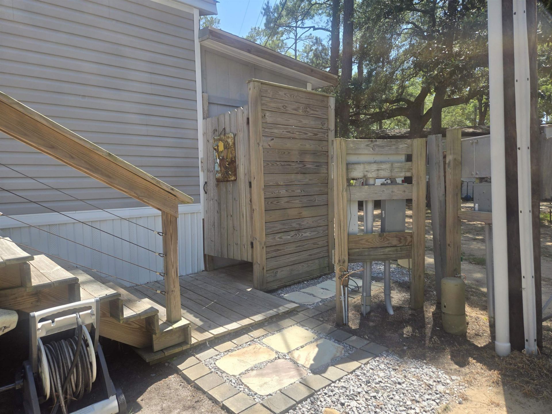 370 W Canal St.  Photo 6