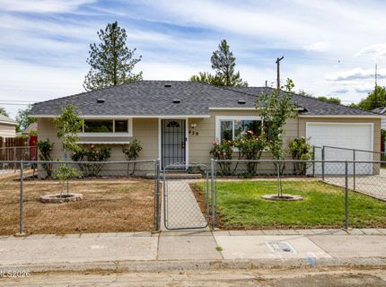 439 L Street, Sparks, NV 89431 Photo