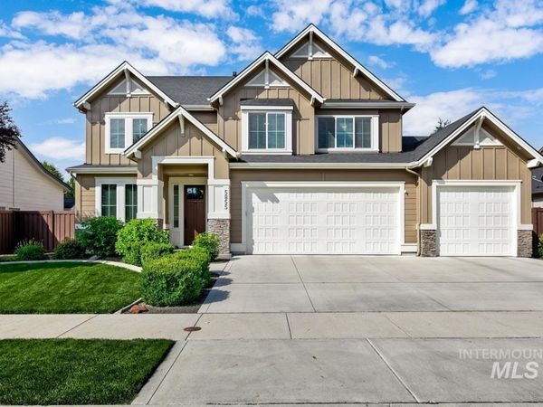 5855 N Channing Way, Meridian, ID 83646