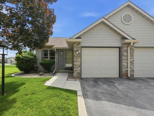 1905 Creekside Court , Valparaiso, IN 46383