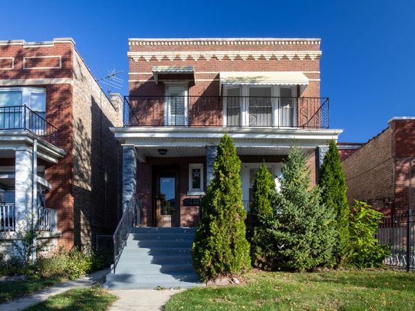 4904 W School Street , Unit 1, Chicago, IL 60641