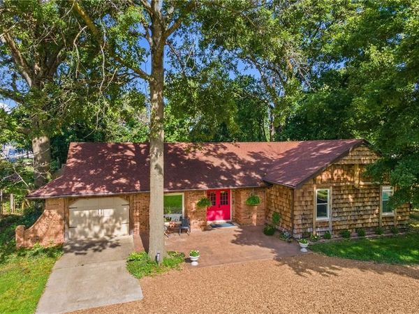 515 S 8th Street, Clinton, MO 64735