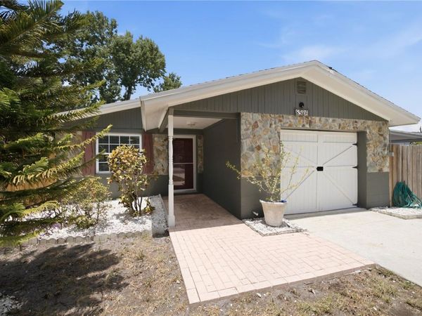 8536 QUAIL ROAD, SEMINOLE, FL 33777