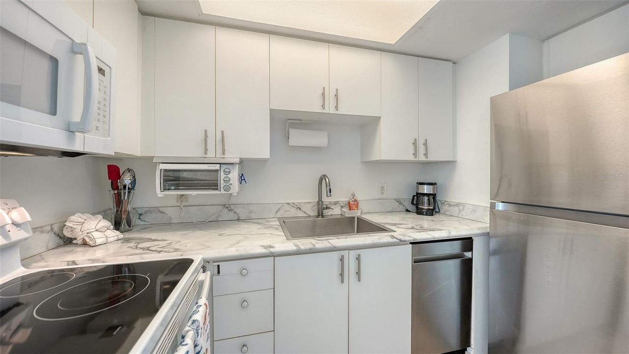 2850 Gulf Of Mexico Drive , Unit 4, Longboat Key, FL 34228 Photo
