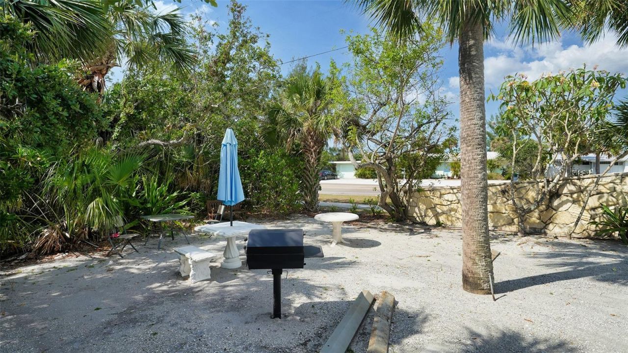 2850 Gulf Of Mexico Drive , Unit 4, Longboat Key, FL 34228 Photo