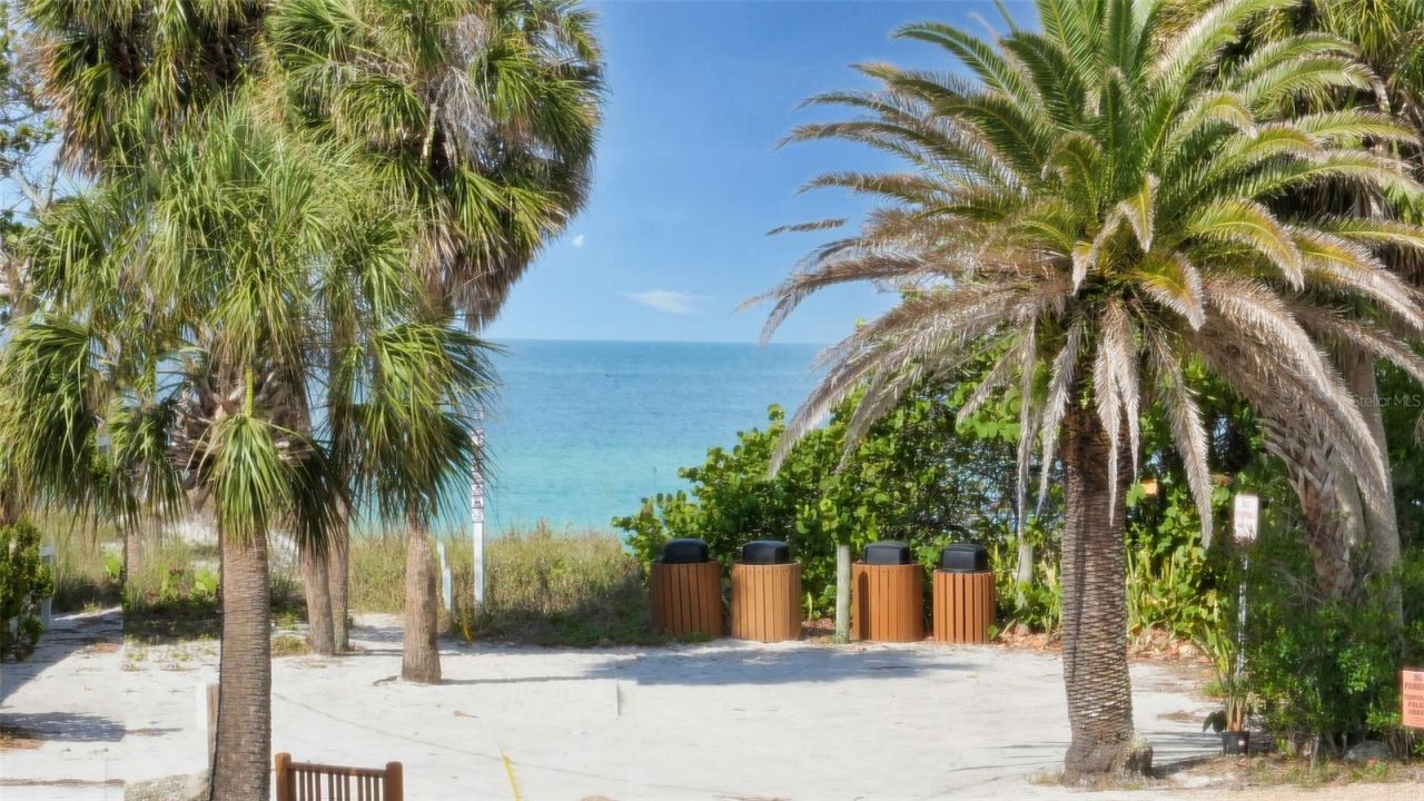 2850 Gulf Of Mexico Drive , Unit 4, Longboat Key, FL 34228 Photo