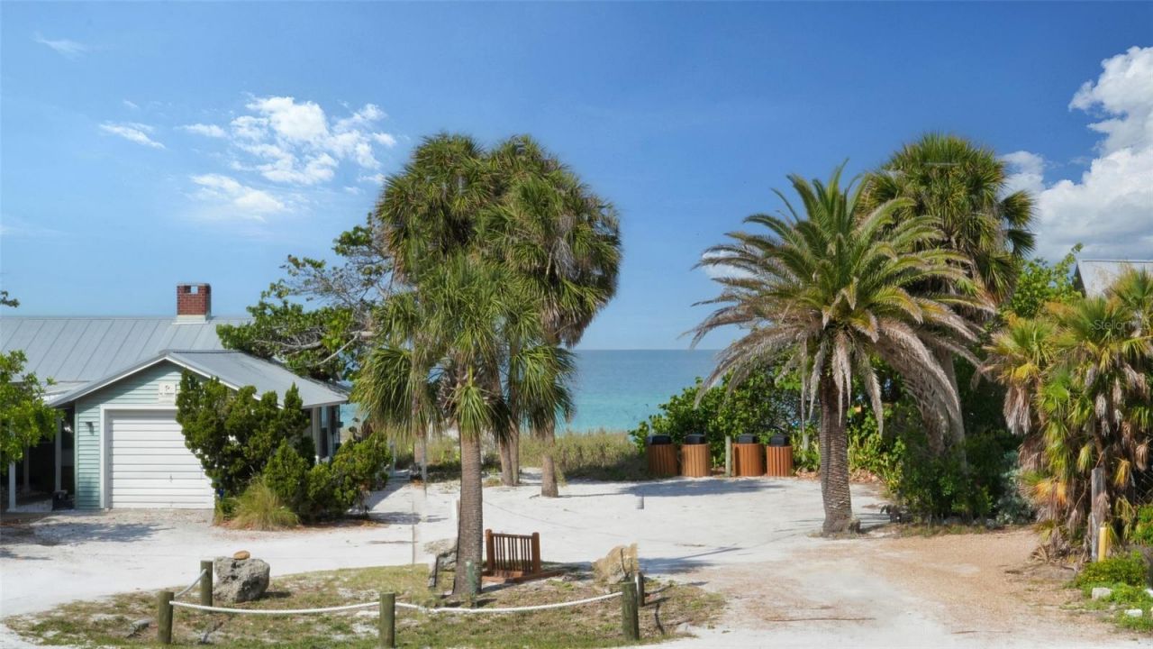 2850 Gulf Of Mexico Drive , Unit 4, Longboat Key, FL 34228 Photo