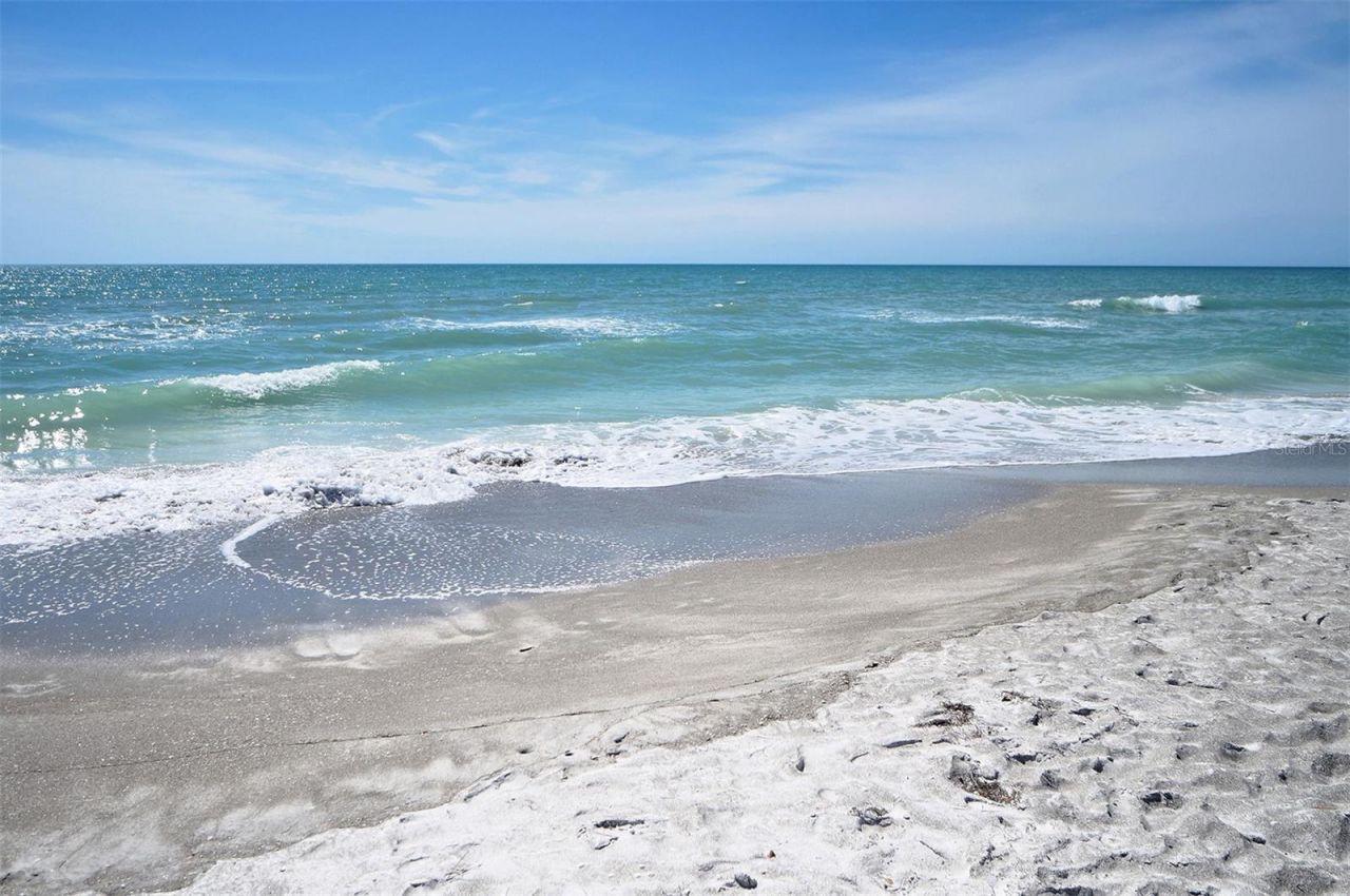 2850 Gulf Of Mexico Drive , Unit 4, Longboat Key, FL 34228 Photo