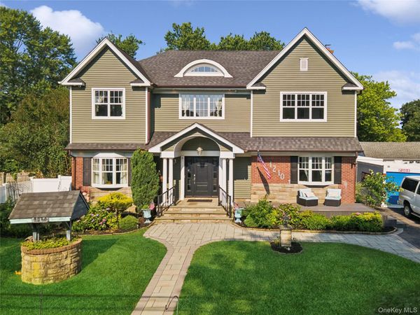 1210 Hyman Avenue , Bay Shore, NY 11706