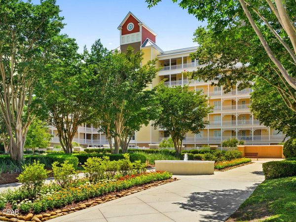 3001 W 10th Street, Unit 713, Panama City, FL 32401