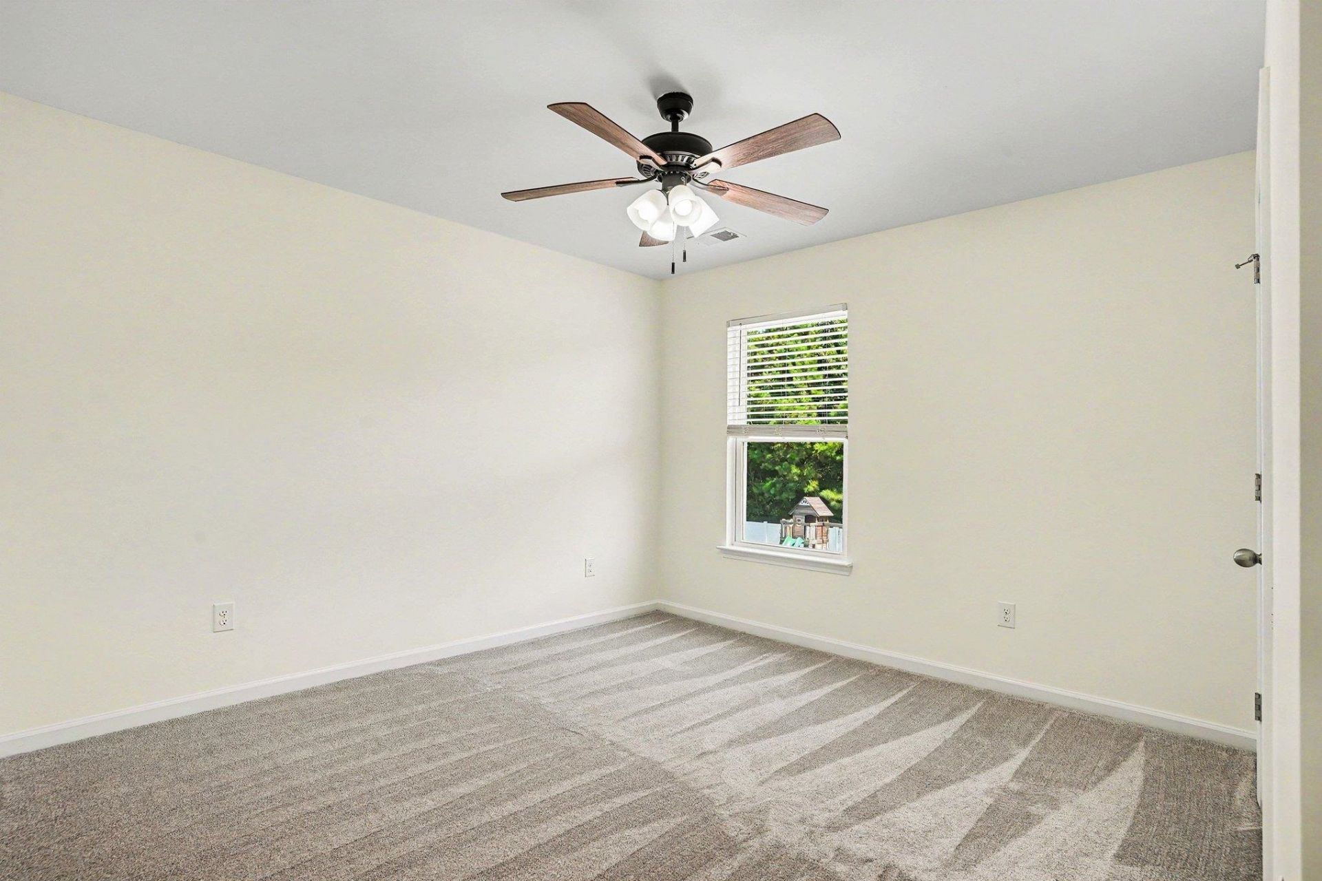 231 Harmony Ln. Photo 39
