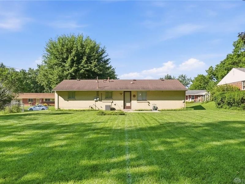 6537 Highbury Road, Huber Heights, OH 45424 Photo 28