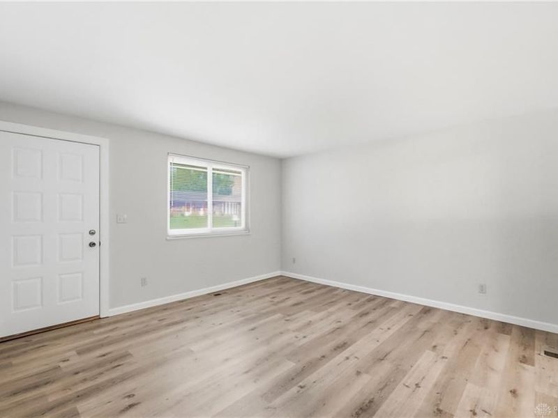 6537 Highbury Road, Huber Heights, OH 45424 Photo 4