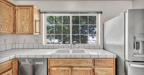 692 Lassen Way, Gardnerville, NV 89460 Photo