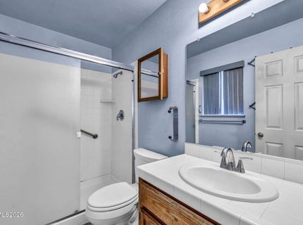 692 Lassen Way, Gardnerville, NV 89460 Photo