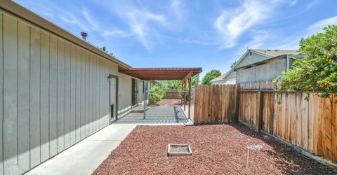 692 Lassen Way, Gardnerville, NV 89460 Photo