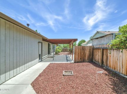 692 Lassen Way, Gardnerville, NV 89460 Photo