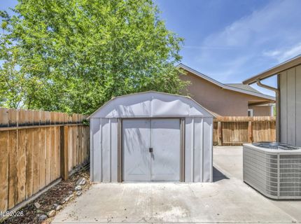692 Lassen Way, Gardnerville, NV 89460 Photo