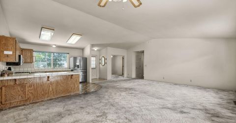 692 Lassen Way, Gardnerville, NV 89460 Photo