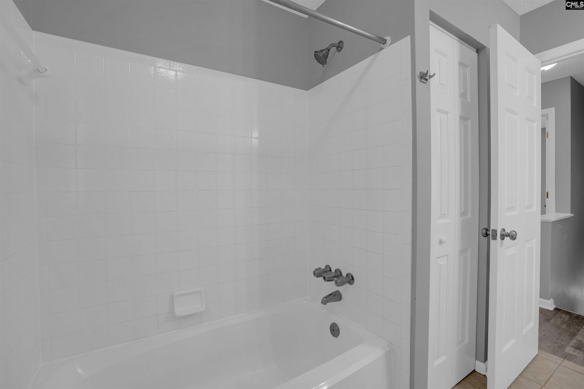 3 Beckton Court Photo 33