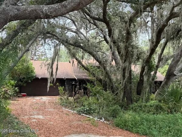 3807 White Oak Court , Lake Wales, FL 33898