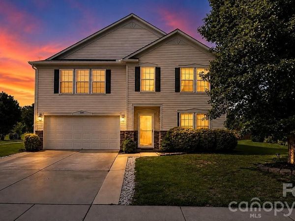 5597 Hammermill Drive , Harrisburg, NC 28075