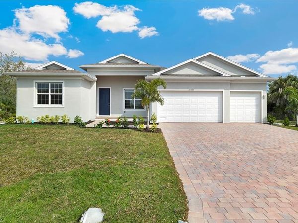1216 NE 12th ST, CAPE CORAL, FL 33966