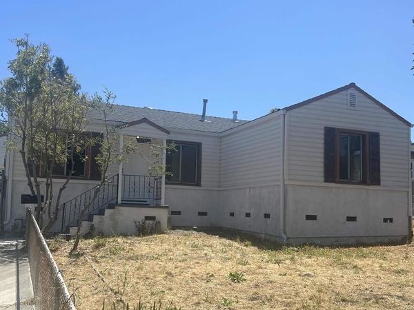 5152 Hilltop Dr, El Sobrante, CA 94803