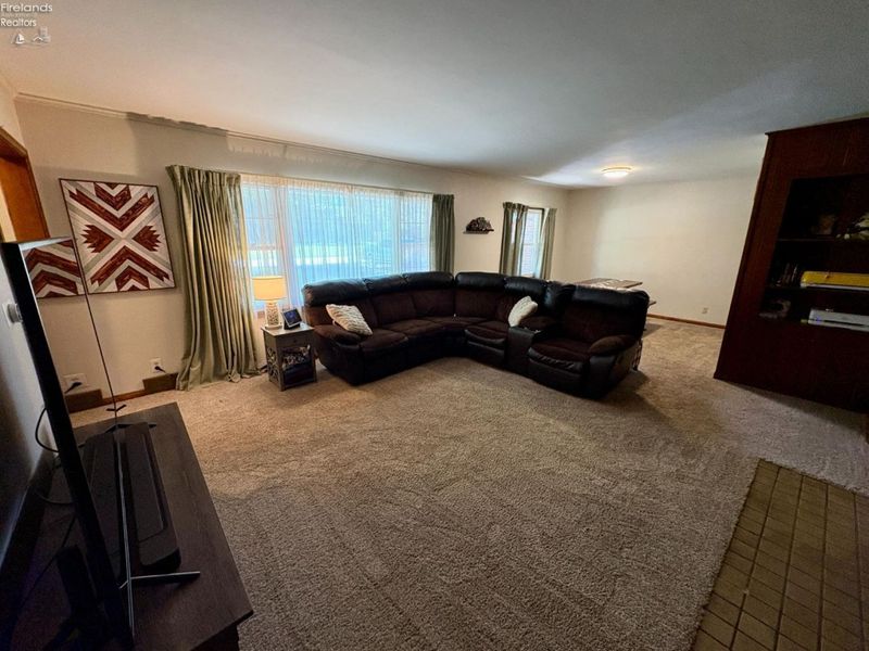 1235 Jefferson Road, Fostoria, OH 44830 Photo 9