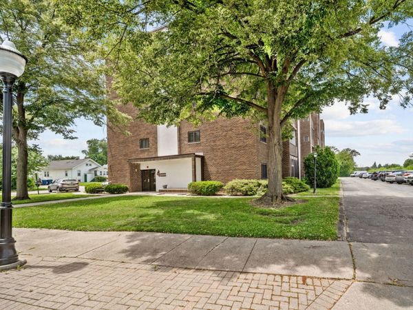 4 Mason Street , Unit 106, Bensenville, IL 60106