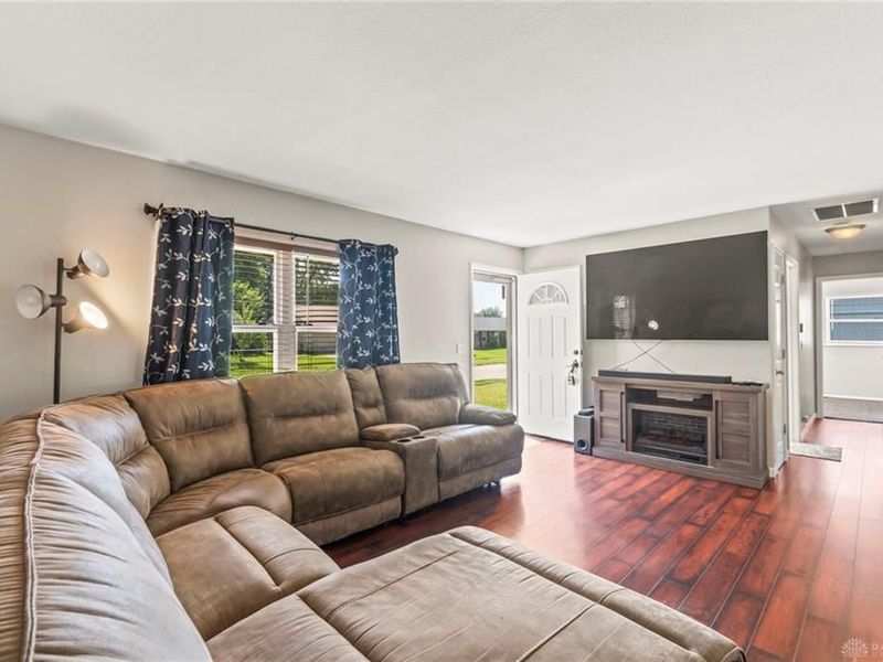 939 Firwood Drive, New Carlisle, OH 45344 Photo 5