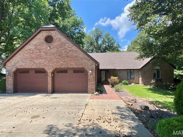 11725 Fairway Circle Dr. , Dexter, MO 63841