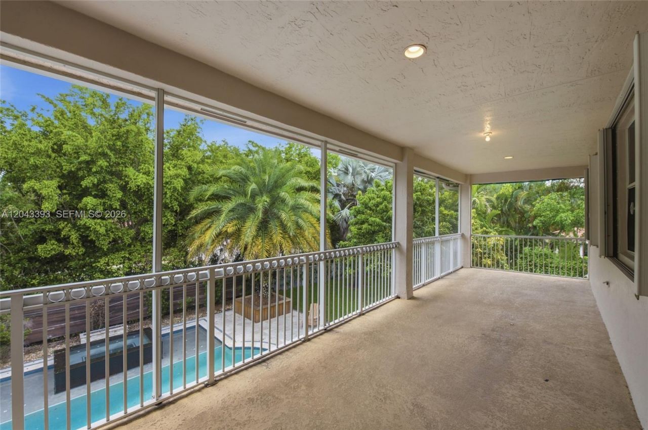 1585 Victoria Isle Way, Weston, FL 33327 Photo
