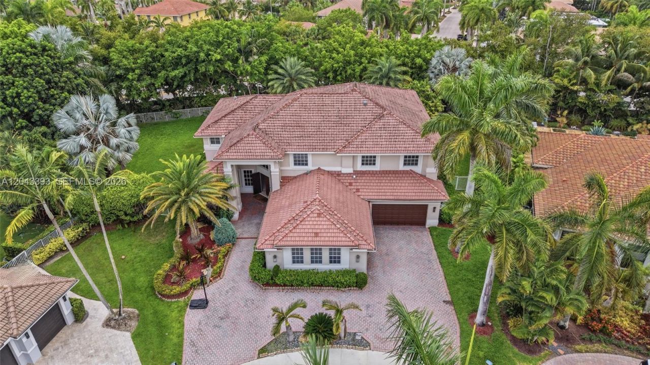 1585 Victoria Isle Way, Weston, FL 33327 Photo