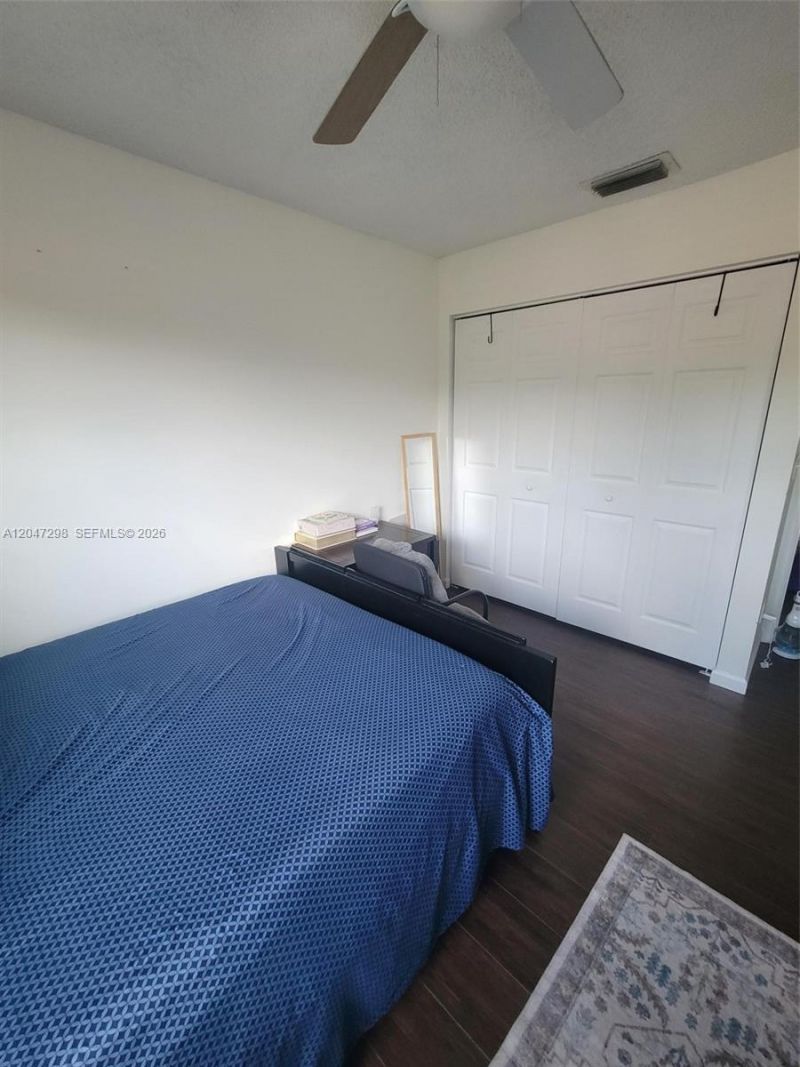 6606 Saltaire Ter, Margate, FL 33063 Photo