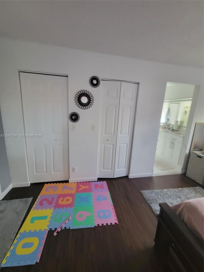 6606 Saltaire Ter , Margate, FL 33063 Photo